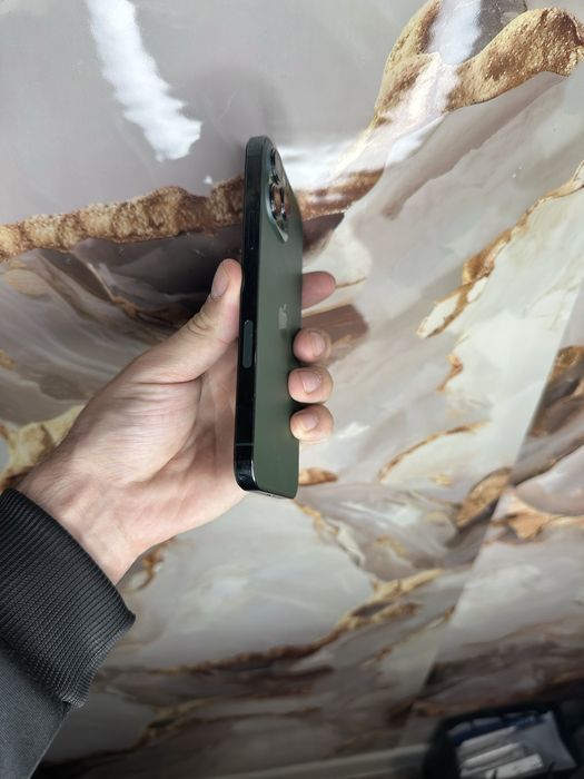 Продам телефон Айфон 13 Pro Max 256Gb