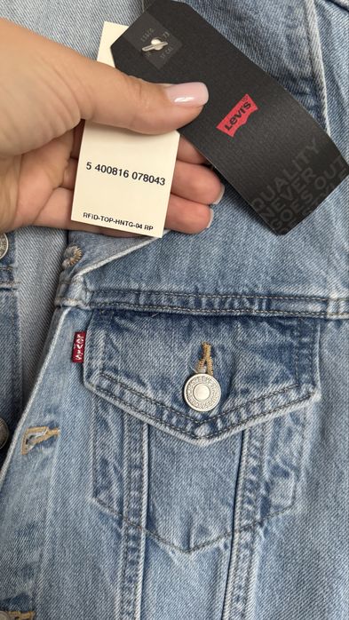 Комбинезон Levis размер М (44-46) НОВЫЙ