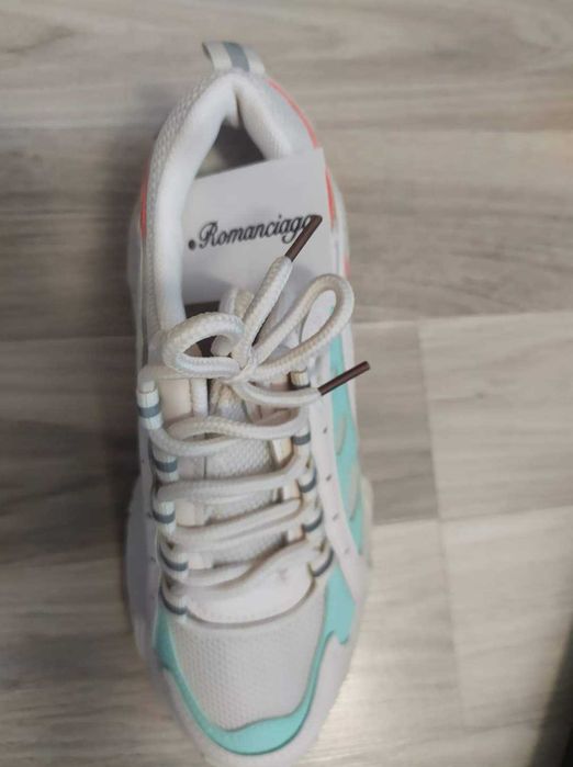 Нови сникърси,актуален модел