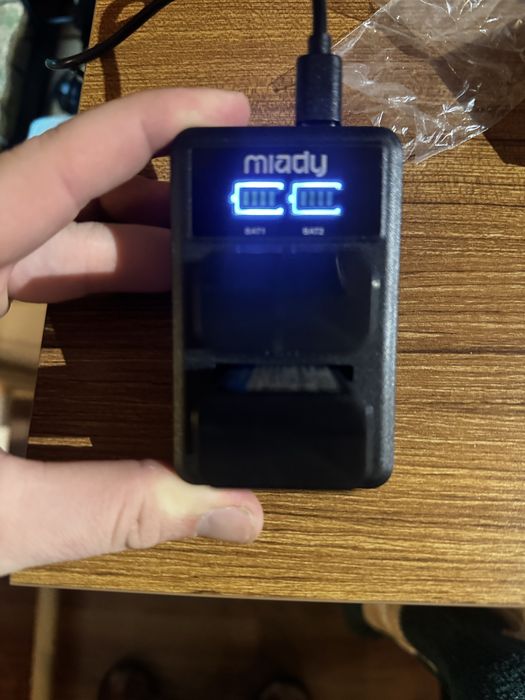 зарядно за фотоапарати Sony Miady