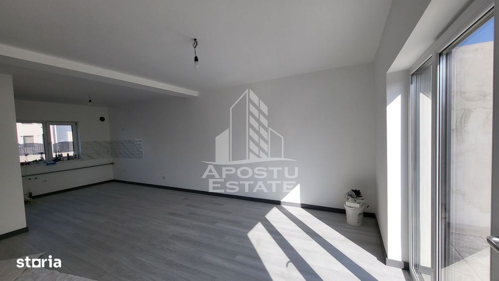 Duplex nou,pe parter,3 camere,2 bai,Dumbravita,la cheie