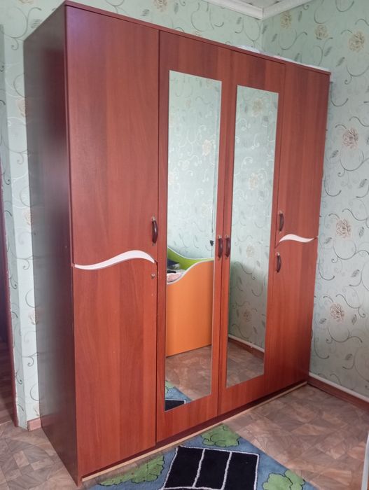 Продам шифонер хорошом состоянии