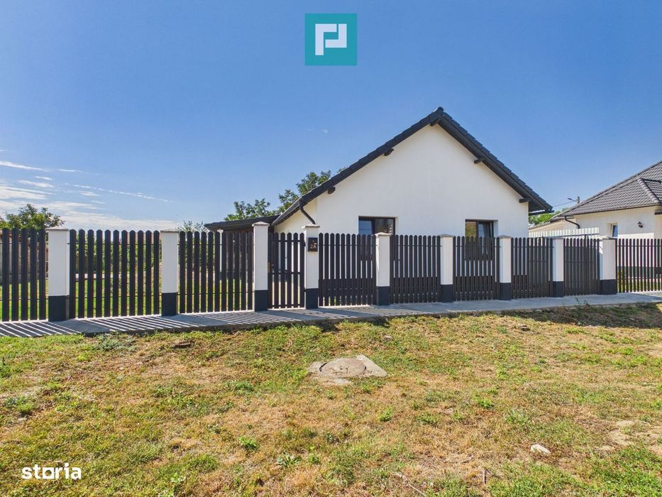 Casă cu 4 camere și teren de 738 mp - Șimand