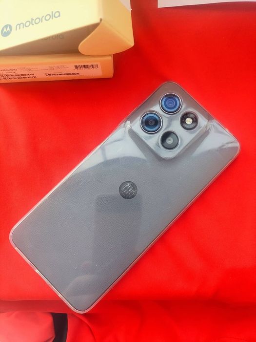 Motorola Moto g15 128/8 GB full box ( garanție Altex)