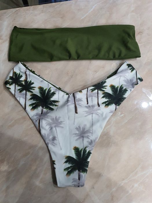 Бански на палмички