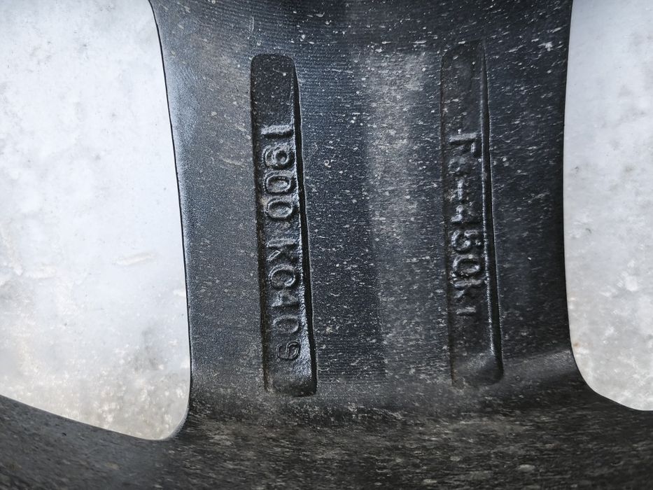 Диски с резиной. Торусы