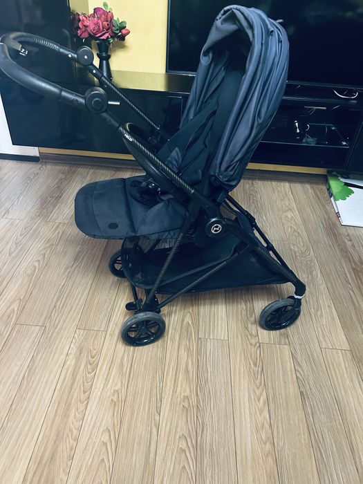 Carucior cybex melio carbon negru