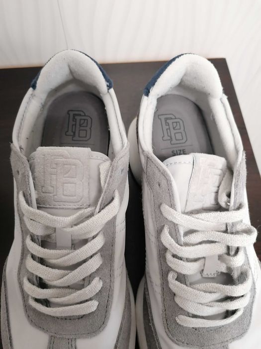 Нови дамски сникърси и маратонки