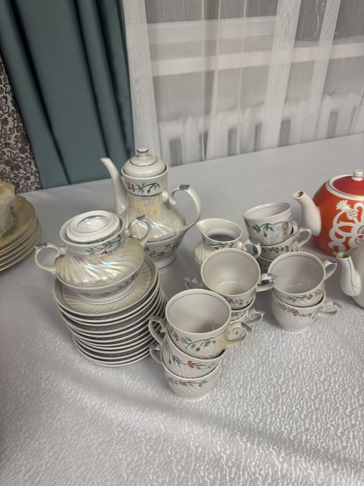 Посуда и приборы