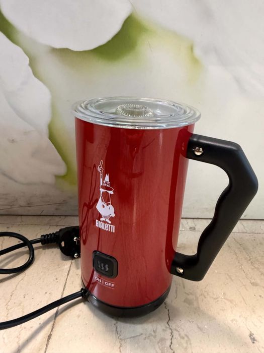 Пенообразуватео Bialetti