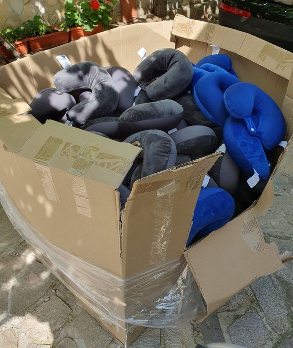 НОВИ ! Възглавници за пътуване - 475 Броя ! НА ЕДРО !