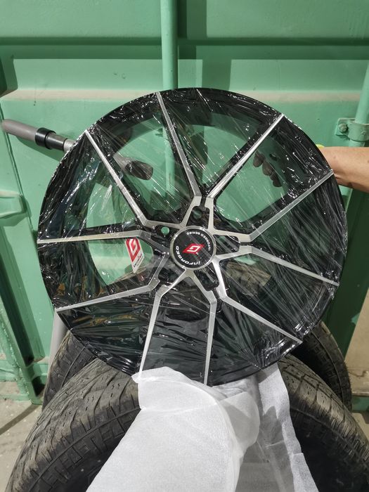 Диски новые 18*8