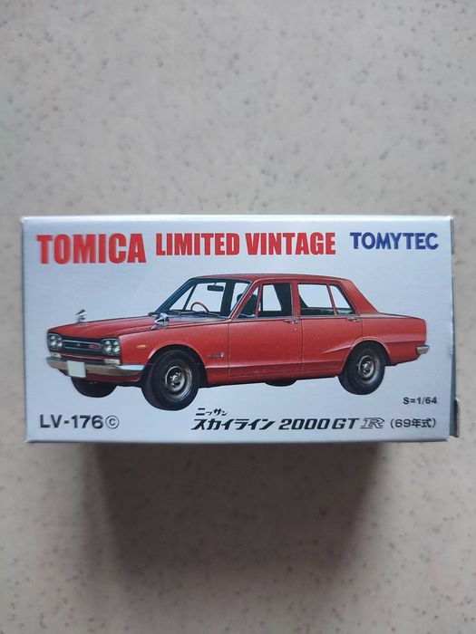 Tarmac Works, Poprace, Tomica