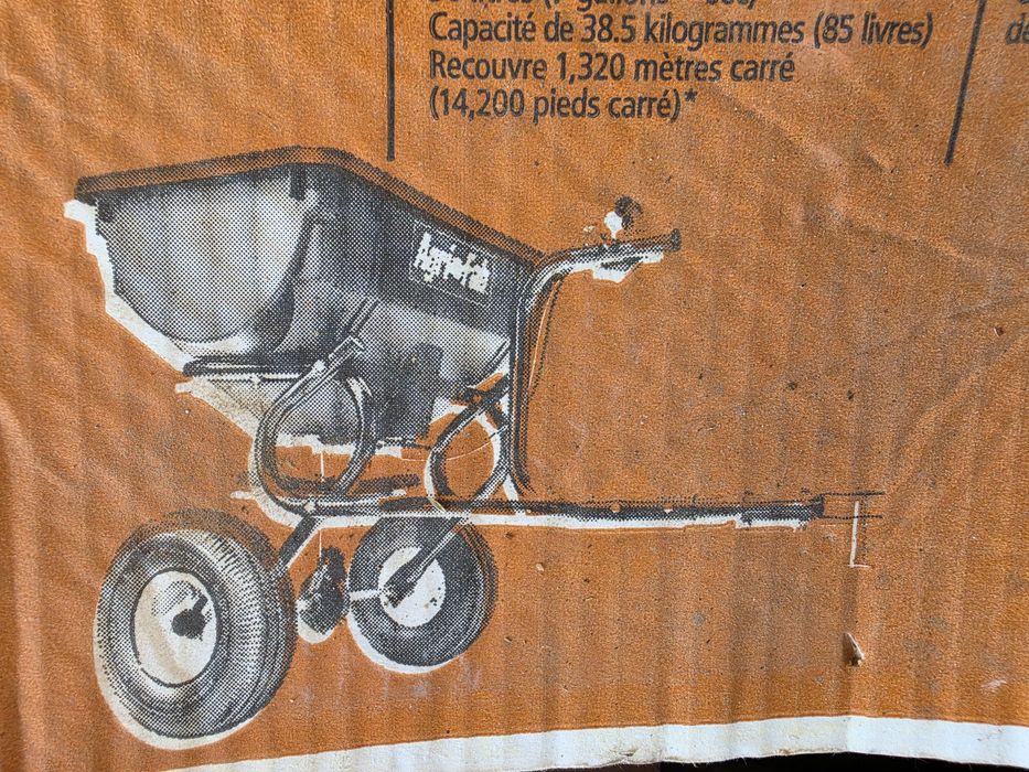 Remorca împrăștiat/ dispersat