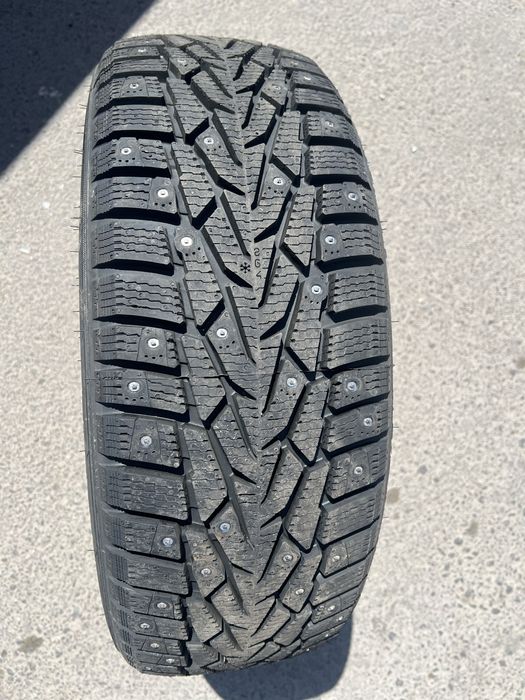 KAPSEN 245/65 R17 111T с шипами