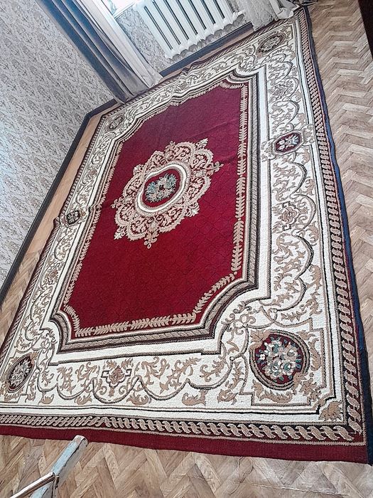 Гиламлар сотилади холати яхши