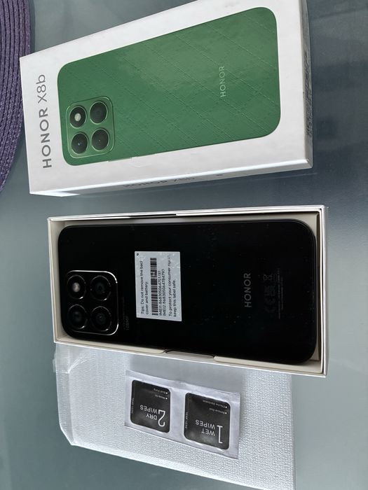 Продавам Honor X8b