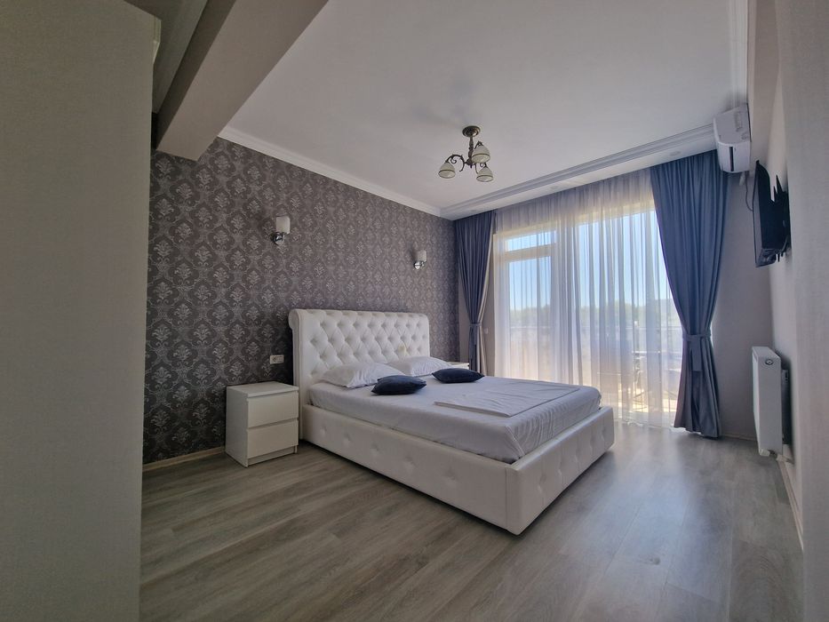 Cazare!! Mamaia Nord, Cataleya Residence - 3 camere mobilat-utilat,parcare ,350m distanta de Plaja