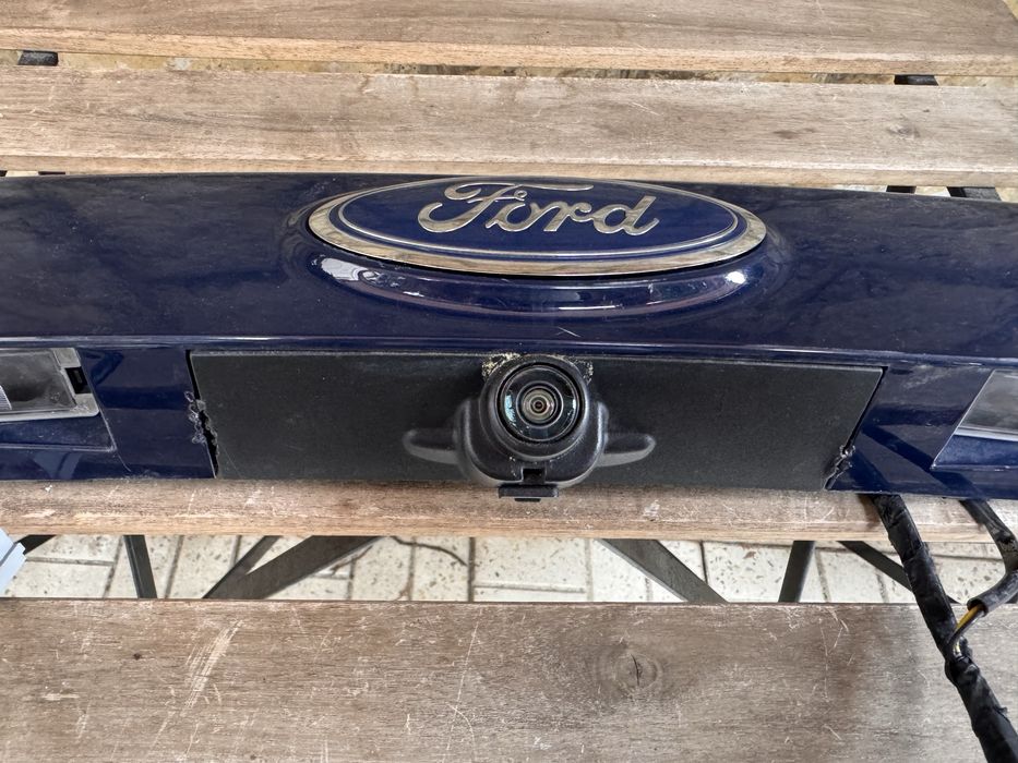 Camera spate si ornamente portbagaj ford kuga 2019 st line blazer blue