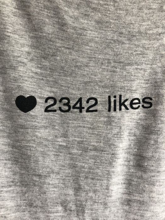 Детски тениски по 7 лева в размери S / 13-14г.