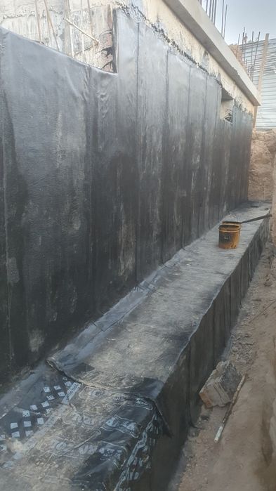 Izolyatsiya xizmati tomlar va fundamentni