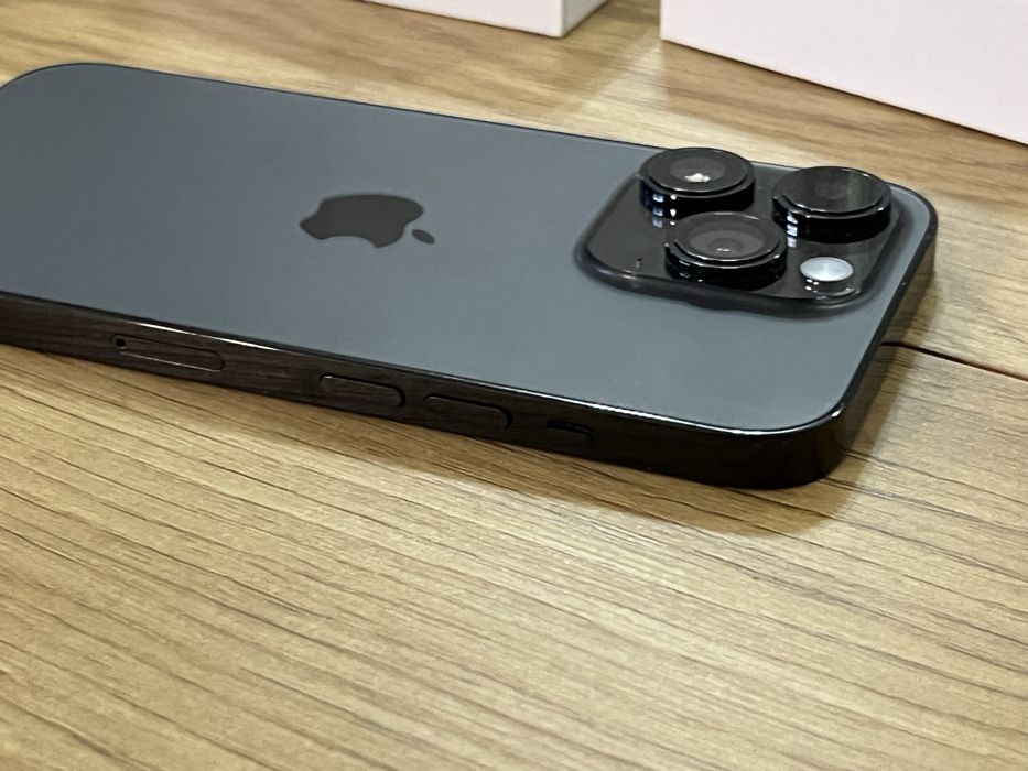 Бартер като нов iPhone 14 Pro 128gb graphite 100%