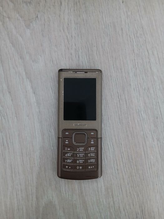 Сатылады простой телефон