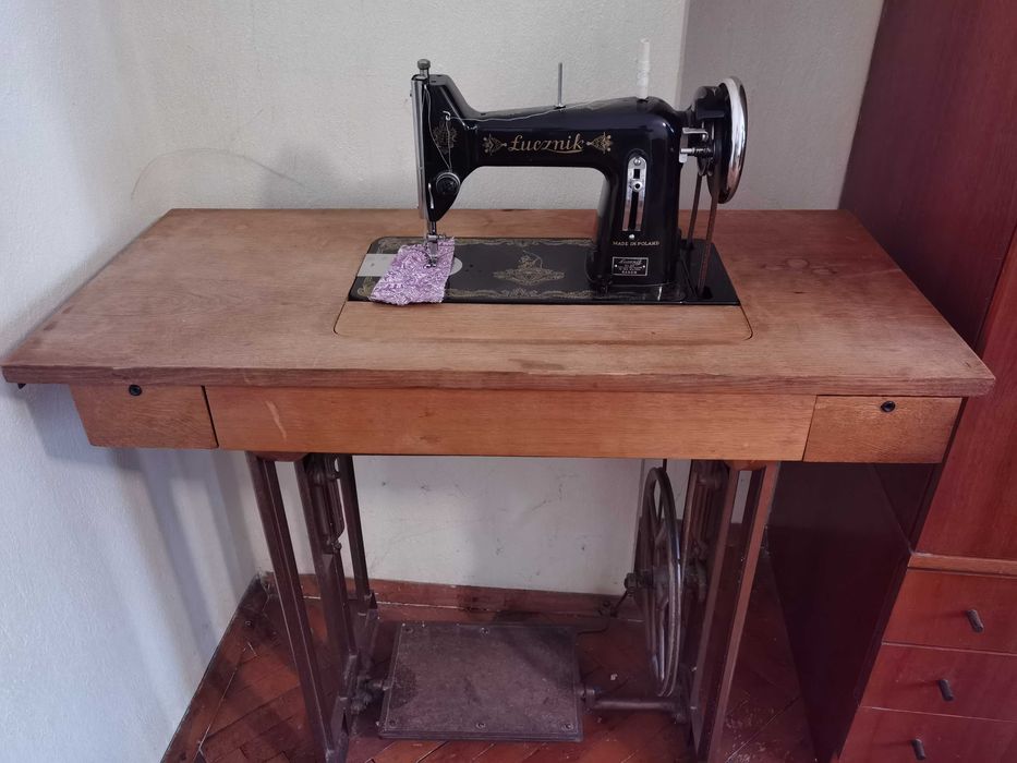 Работеща шевна машина