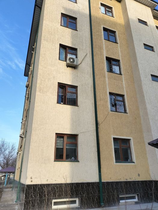 Kosmosdan 2 x kvartira sotiladi