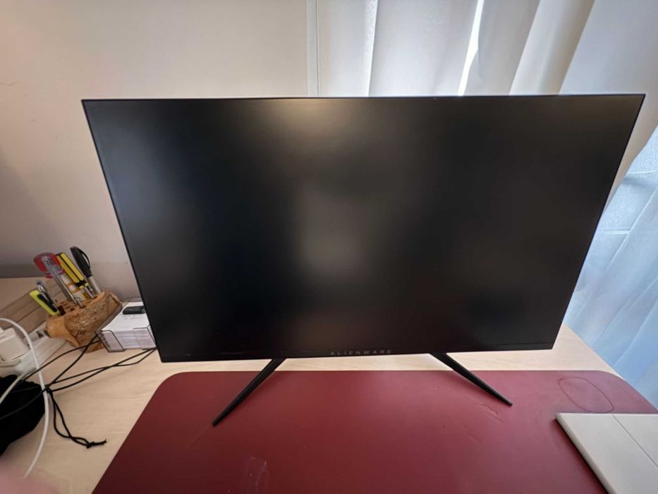 Sistem Gaming Complet: Ryzen 9 3900X | RX Vega 64 ROG Strix | 16GB RAM + Monitor Alienware 240Hz