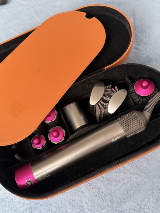 Dyson airwrap folosit