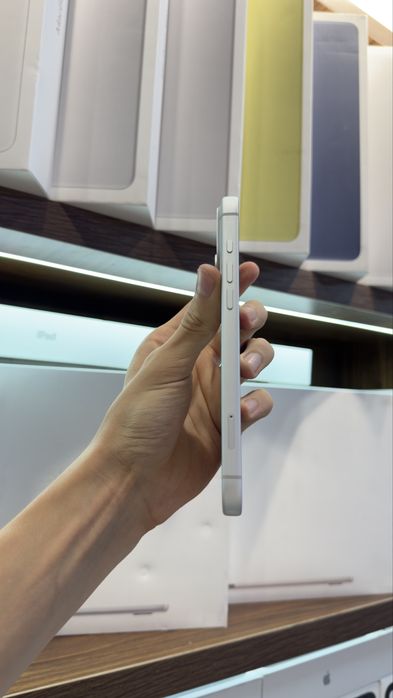 iphone 17 pro max naxtka va nasiya savdoga