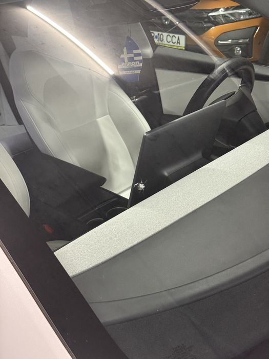 Tesla Model 3 Highland SR Interior White