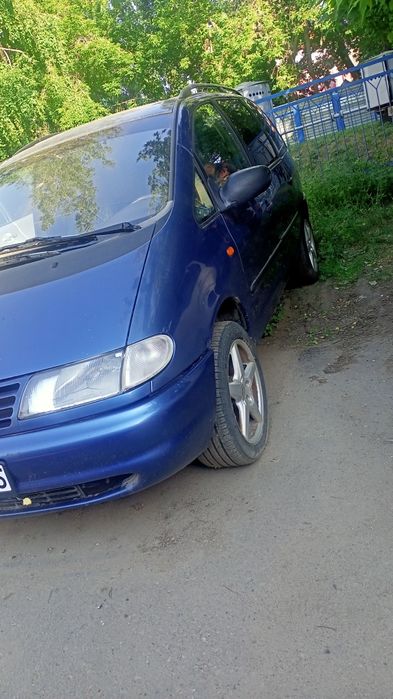 Продам Фольксваген Шаран