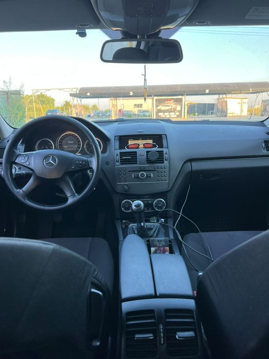 MERCEDES-BENZ C-Class 2010 — imagine 5