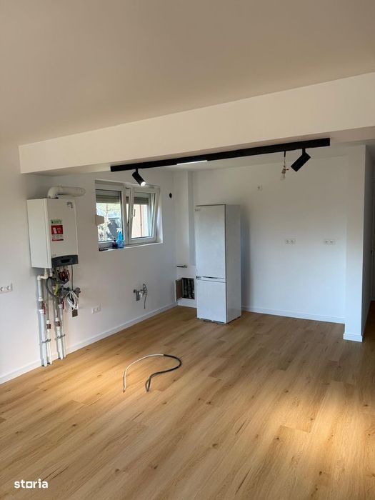 Apartament de 4 camere in vila