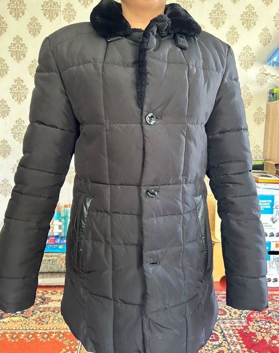 Мужская зимняя куртка б/у