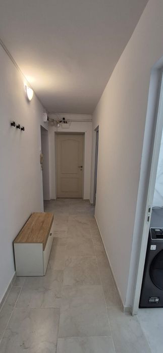 Proprietar • Ofer spre închiriere apartament 3 camere, Terezian (zonă E-ON) • Prima închiriere