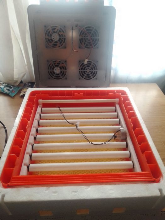 Инкубатор за 48 яйца/автоматичен/