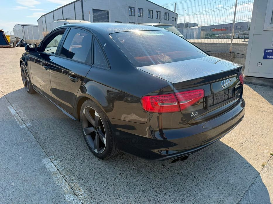Dezmembrez Audi a4 b8.5 facelift sline 2013 negru LZ9Y 2.0 tdi CGLC cutie automata NRJ