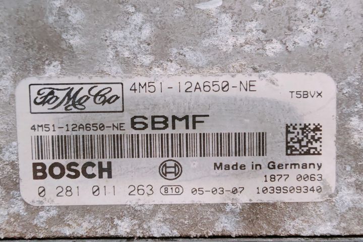 Calculator Motor ECU  4M5112A650NE / 0281011263 Ford Focus a 2-a gene