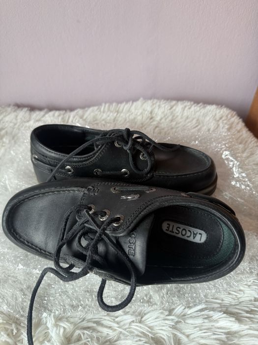 Чисто нови обувки Lacoste