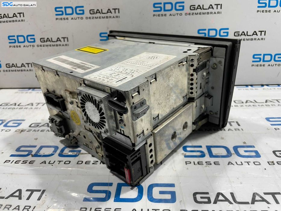 Radio CD Player Navigatie Mare Navigatie Plus Audi A4 B6 2001 - 2005 Cod 8E0035192B 8618842961 [L4699]