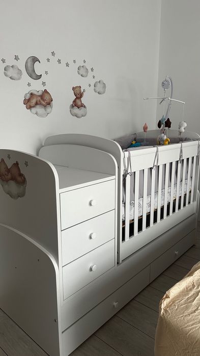 Бебешка кошара • Легло 65 × 165 см. с вьншни размери
704x1655 мм