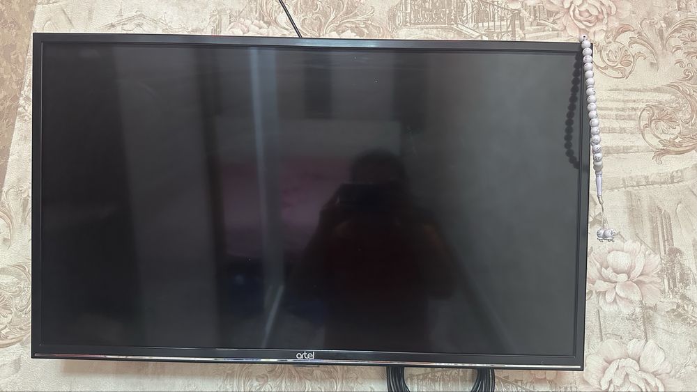 32 artel tilivizor xolati yaxshi