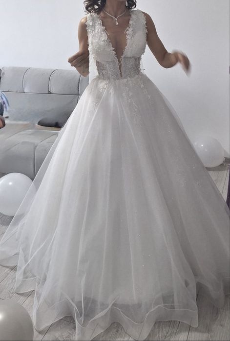Rochie de mireasa alba, xxs/xs, corset , crinolina 3 cercuri, CA NOUA