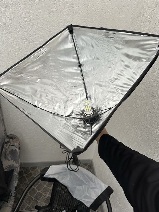 2 softbox-uri patrate cu Led, diffuser,husa transport