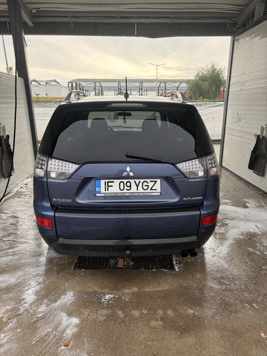 mitsubishi outlander 2008