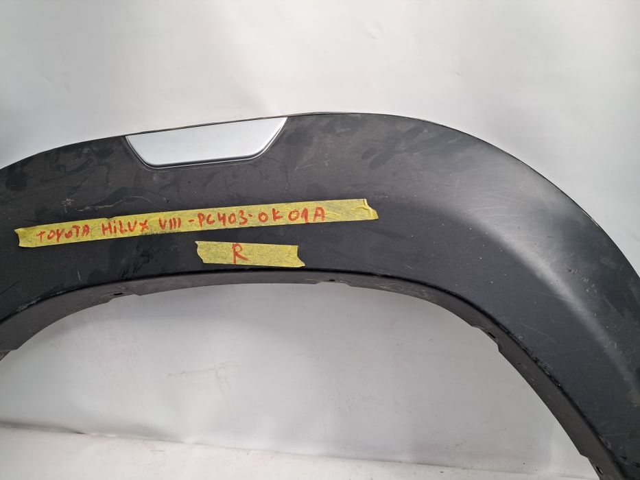 Лайсна калник Toyota Hilux 2019/2025г