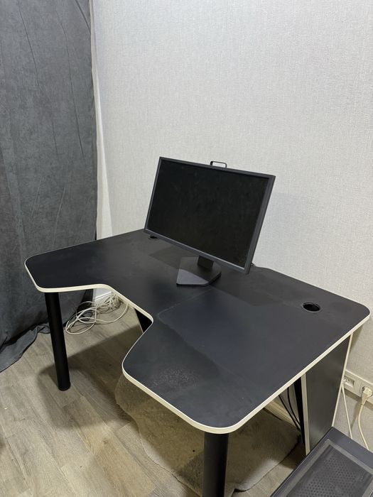 Игровой стол для ПК
